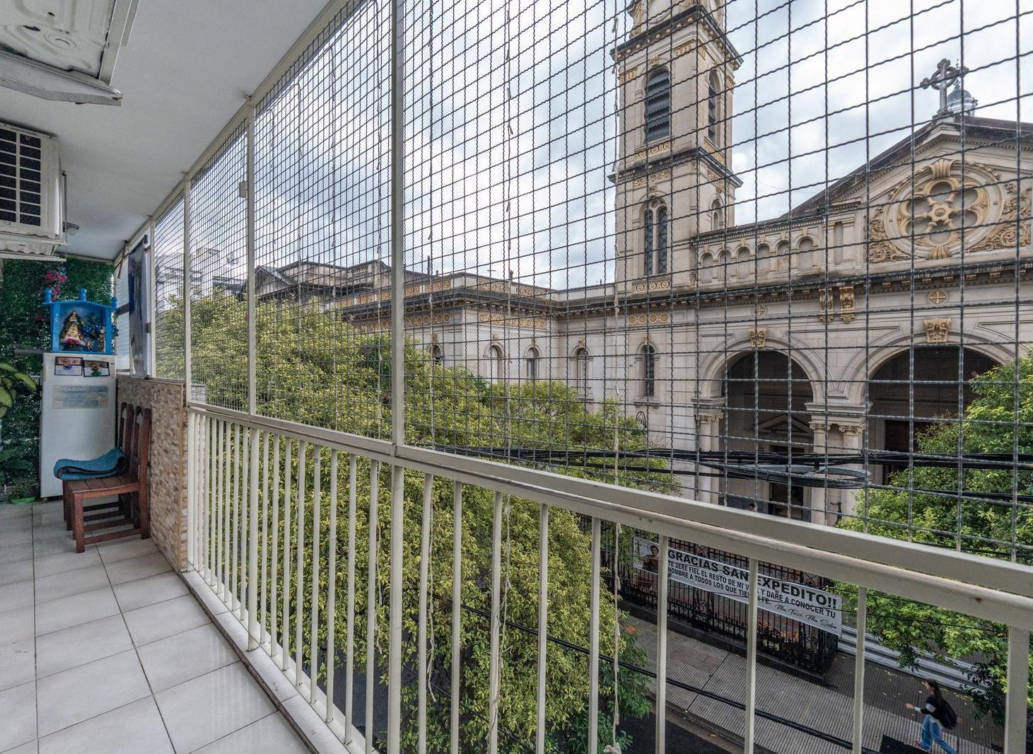 Foto de Departamento en Venta 4 ambientes con dependencia con cochera y, imagen 5