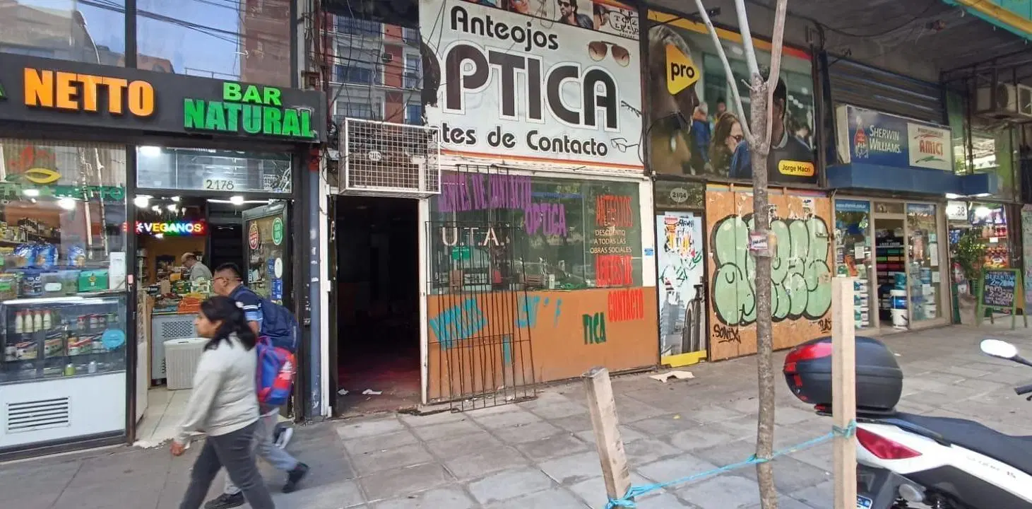 Local Apto Todo Rubro en Congreso Av. Rivadavia al 2100 3