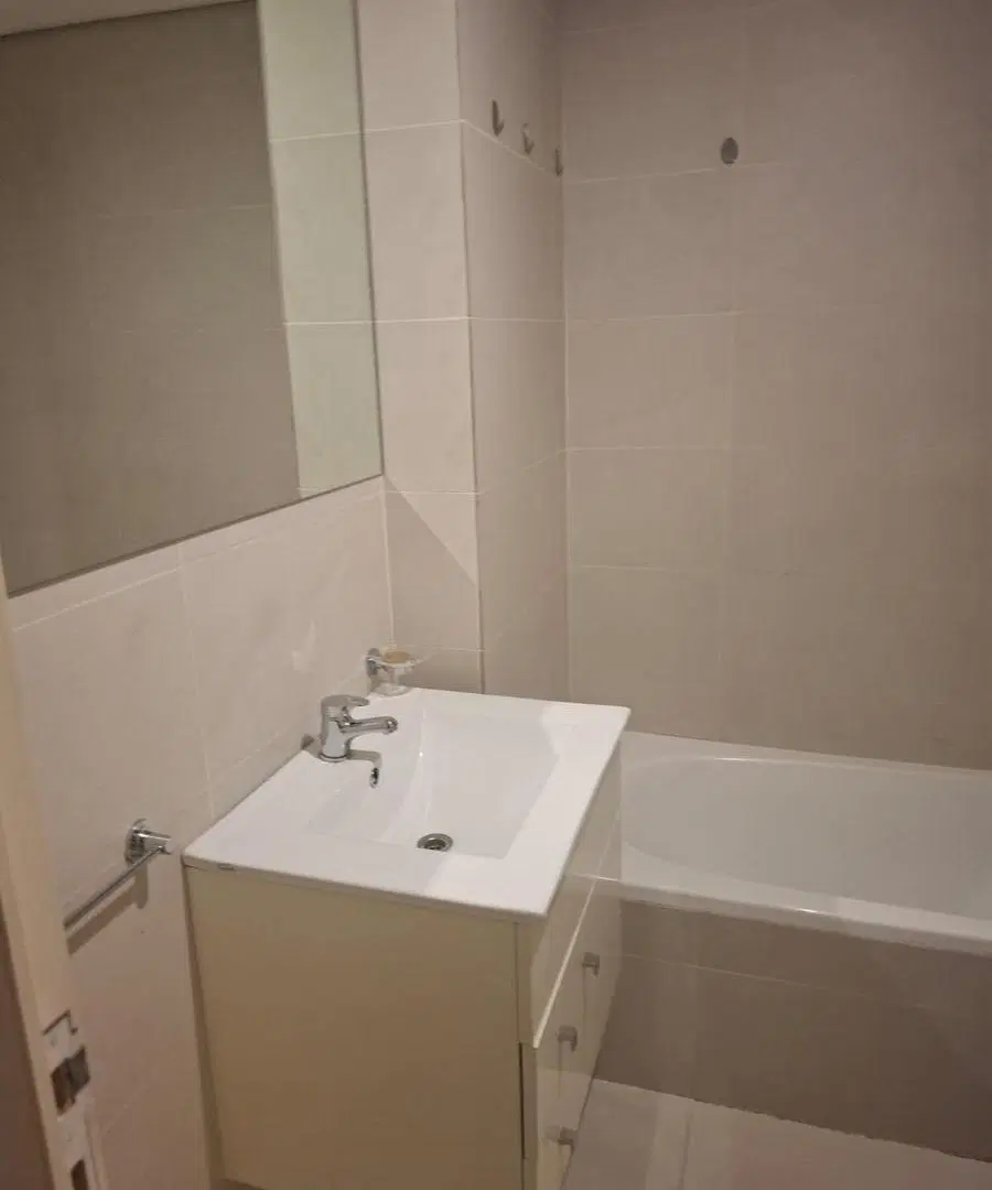 Departamento de 4 Ambientes con Cochera, en Belgrano 3