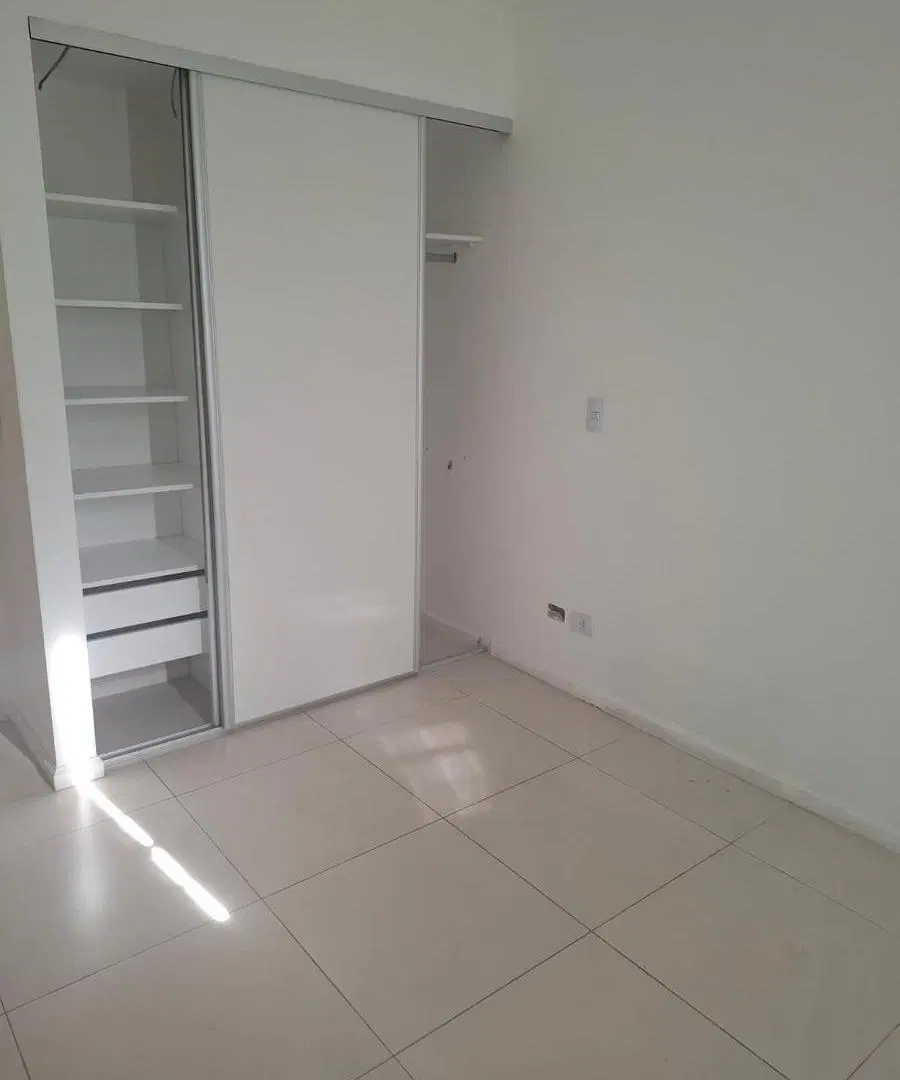 Departamento de 4 Ambientes con Cochera, en Belgrano 5