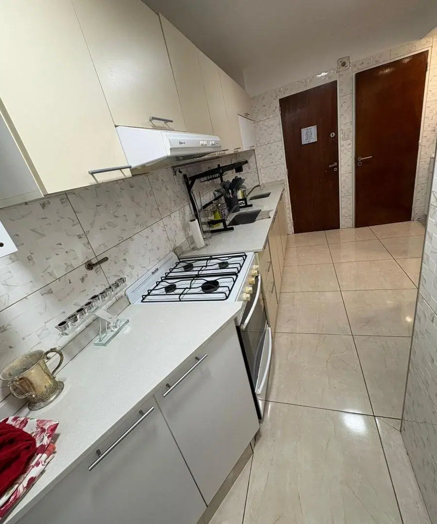 Departamento 3 Ambientes Con patio y Amueblado en Belgrano 3