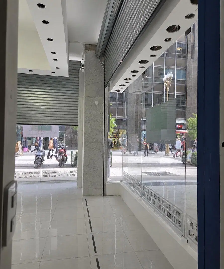 Local Comercial en Alquiler, en Microcentro 4