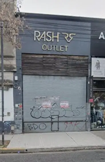 Local en Barracas zona outlet Herrera 4