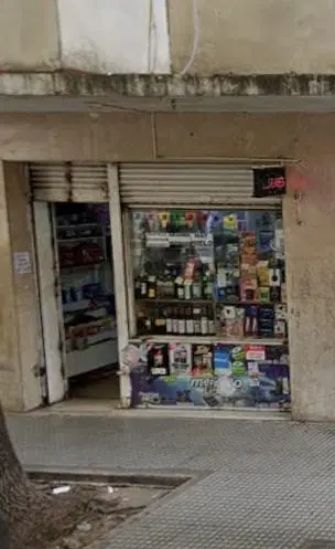 Local Comercial, en Balvanera 3