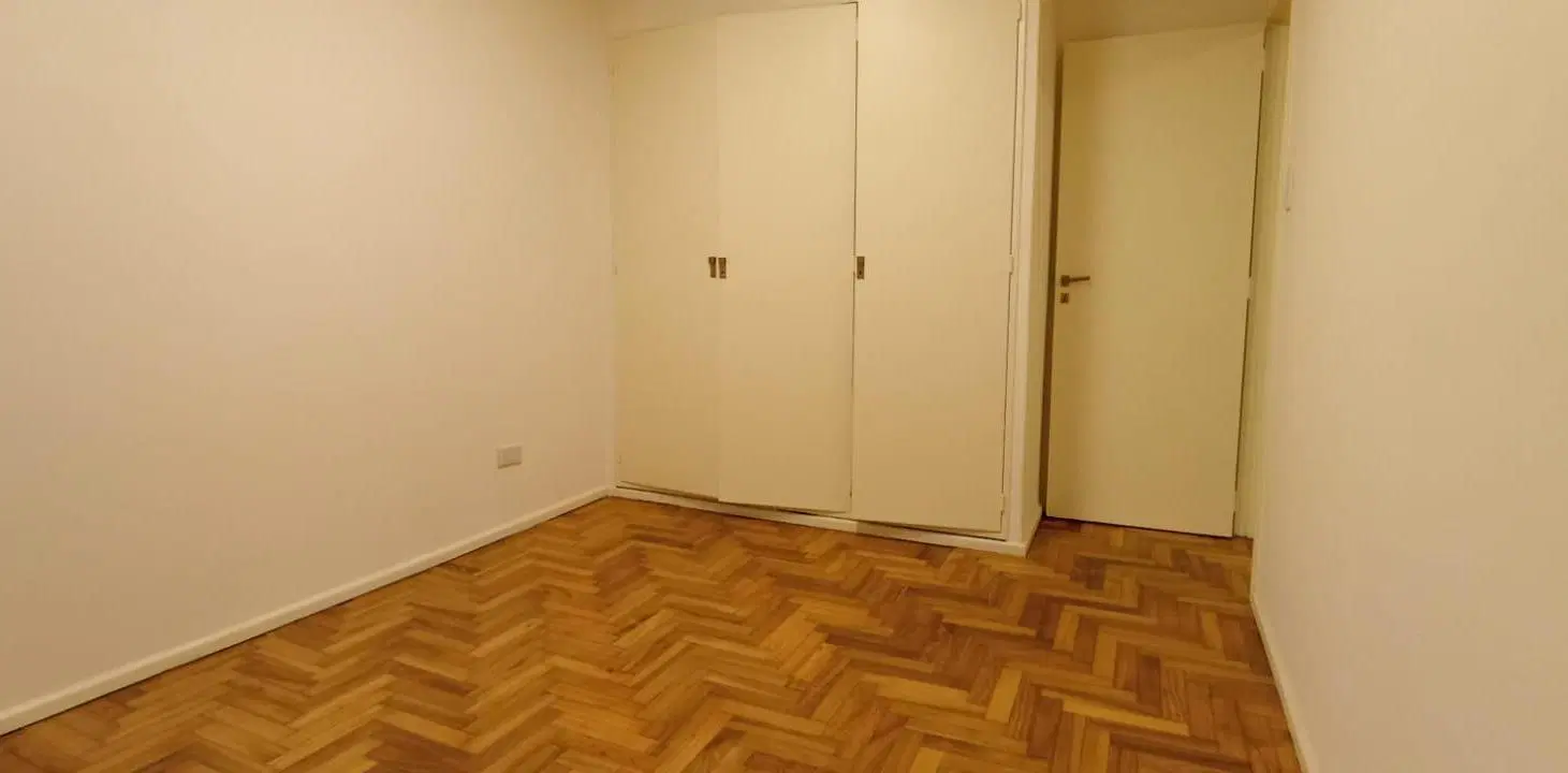 Departamento en venta 2 ambientes Balvanera con patio 8