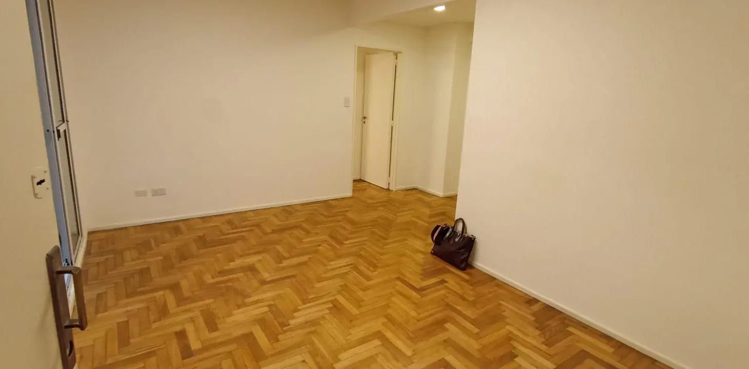 Departamento en venta 2 ambientes Balvanera con patio 2