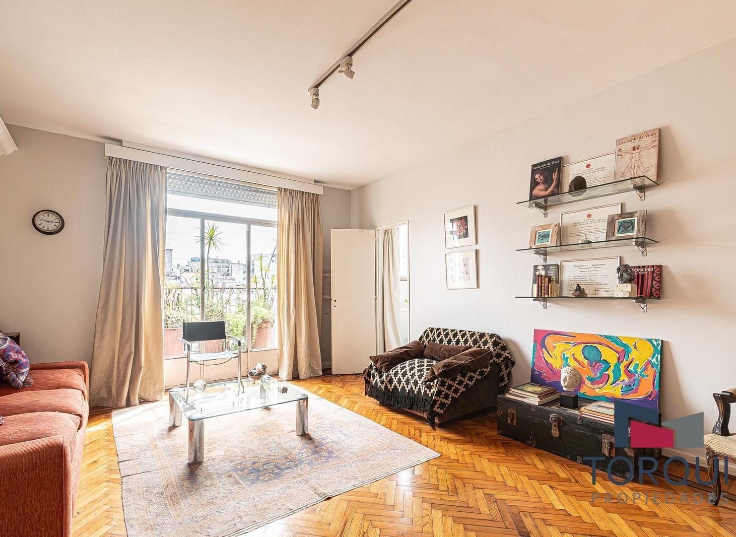 Foto de Gran Departamento Antiguo de 140 m² en Recoleta – Contrafrente Abierto, imagen 2