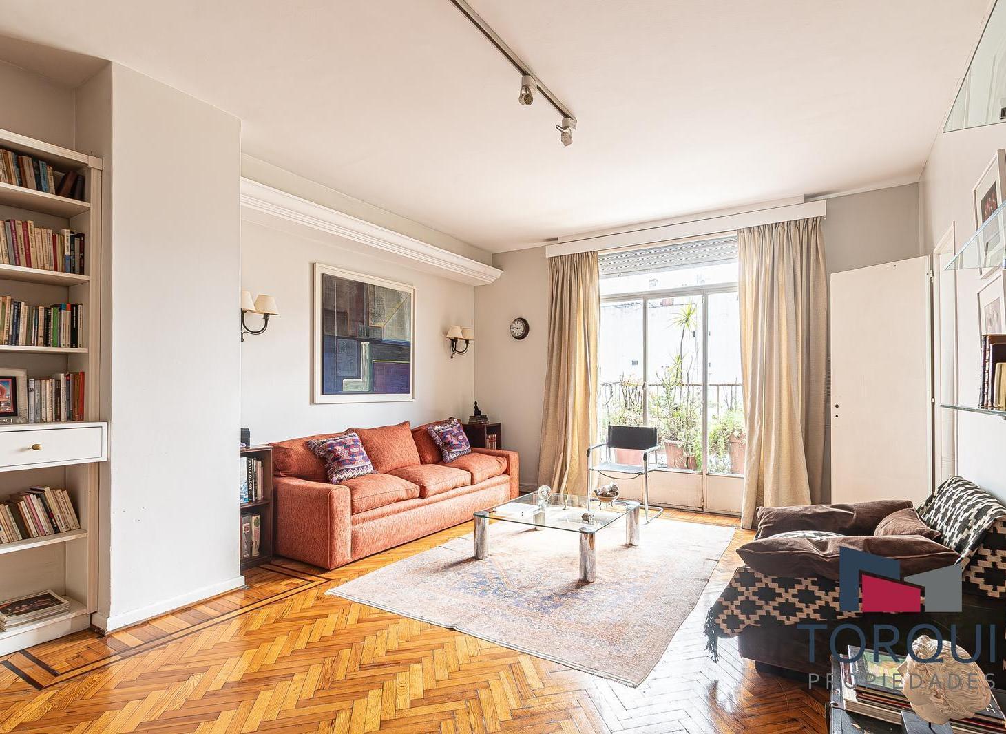 Gran Departamento Antiguo de 140 m² en Recoleta – Contrafrente Abierto – Ideal Refacción