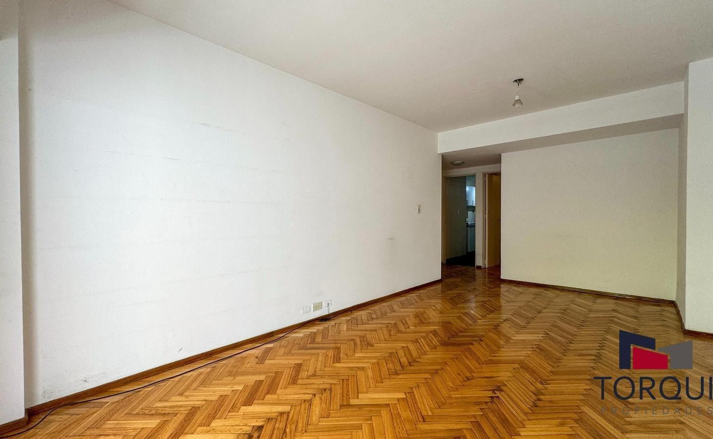 Foto de 2 Ambientes Amplio En Recoleta – Balcón Con Vista Abierta Y Mucha Luz, imagen 4