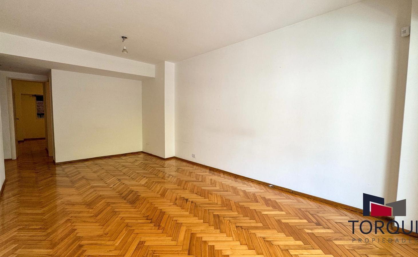 Foto de 2 Ambientes Amplio En Recoleta – Balcón Con Vista Abierta Y Mucha Luz, imagen 5