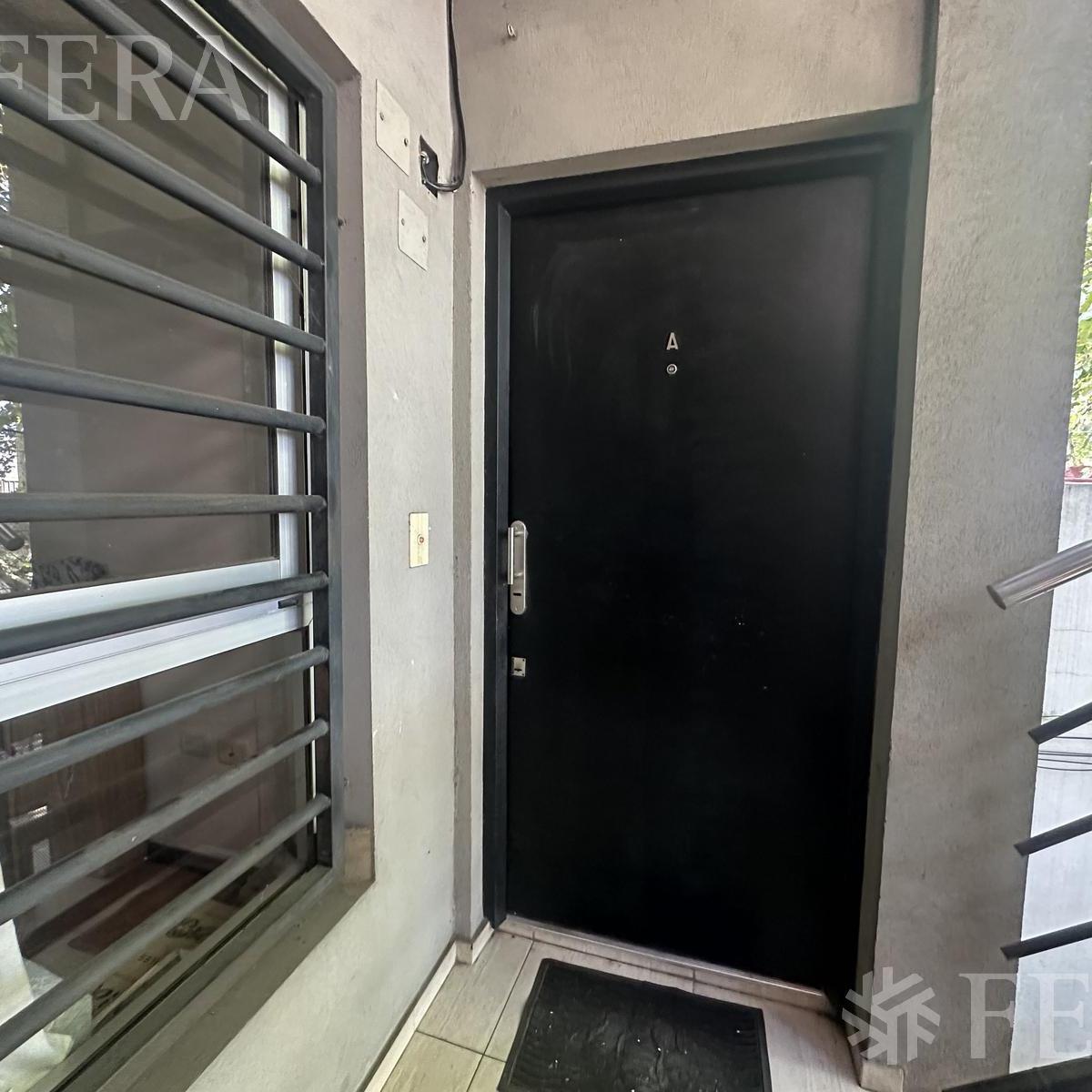 Foto de Venta departamento de 2 ambientes con balcón en Bernal, imagen 4