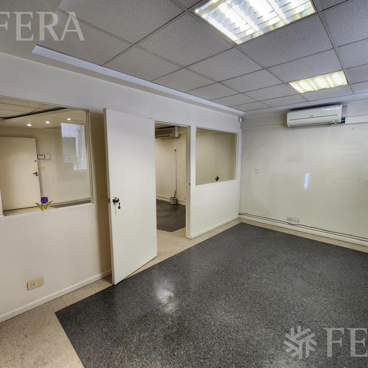 Venta de Oficina en Recoleta 3