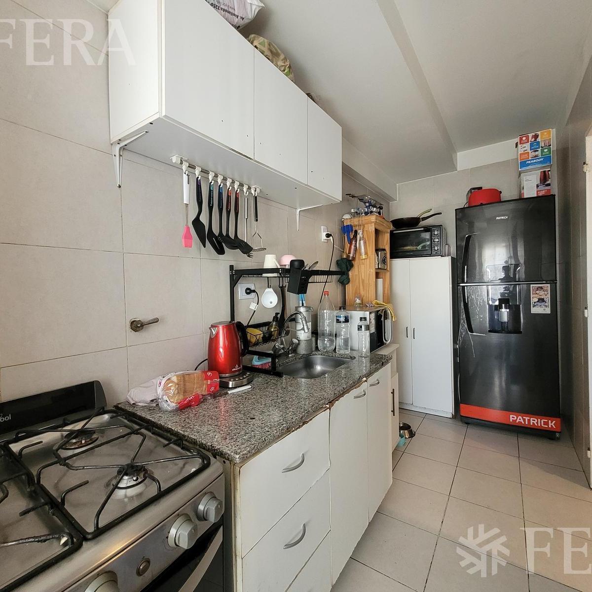 Venta Departamento de 3 Ambientes con Balcón en Villa Lugano 4