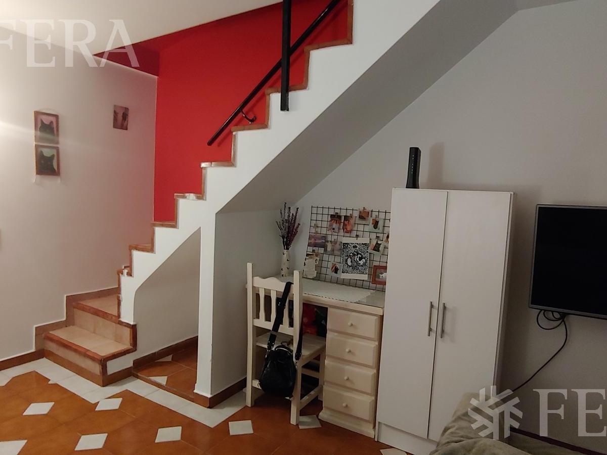 Foto de Venta de departamento de 4 ambientes con patio en Wilde, imagen 5