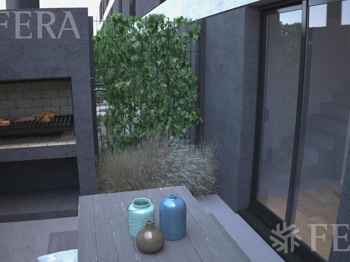 Venta Departamento duplex 4 ambientes con cochera y patio propio en Tigre