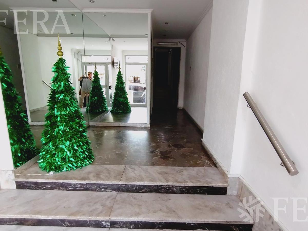 Venta Departamento 3 Ambientes con Balcón en Avellaneda 4