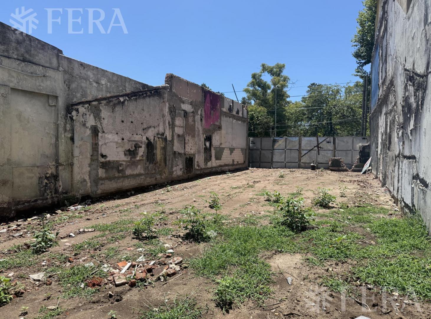 Venta de terreno en Villa Dominico