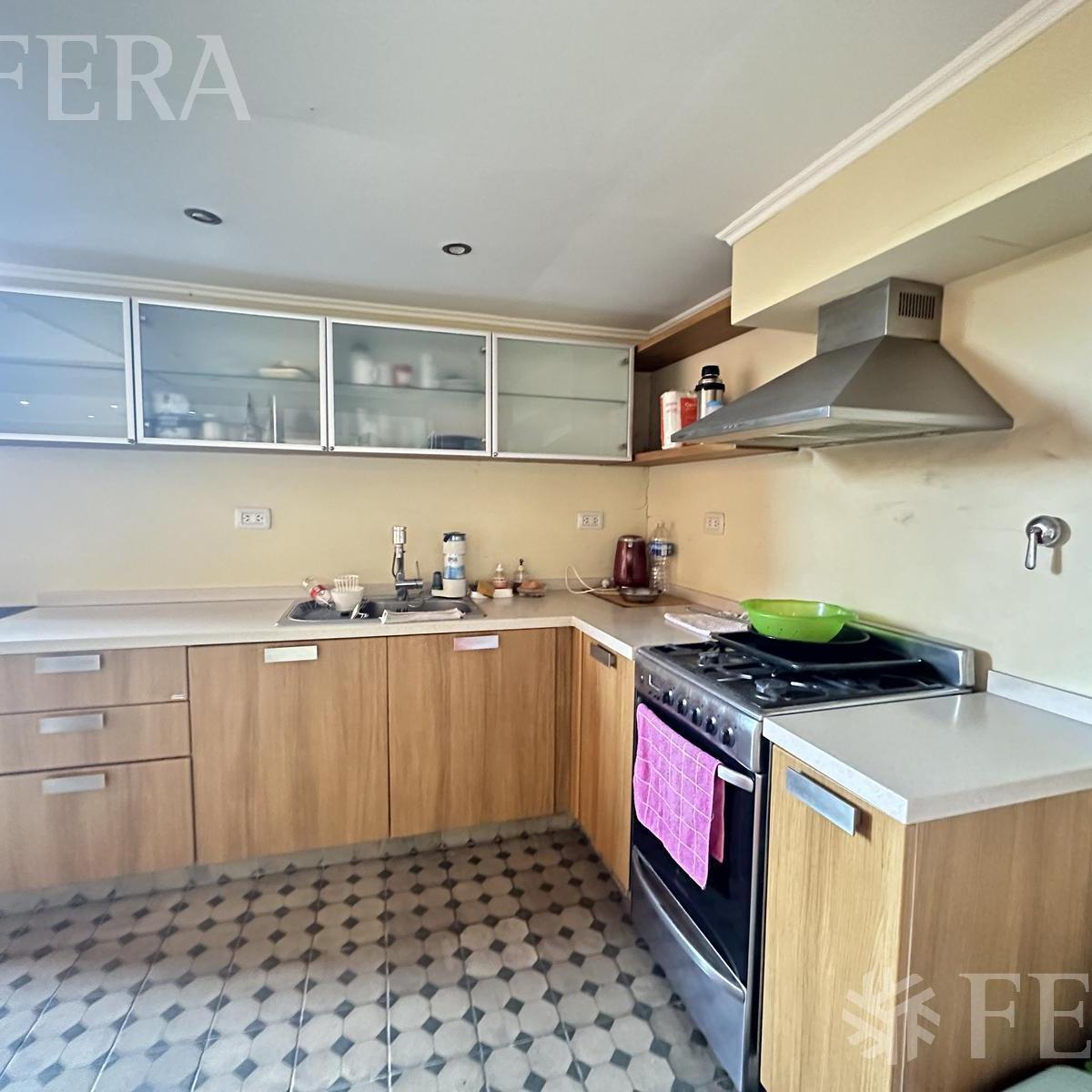 Venta de Departamento de 2 Ambientes con Cochera en Barracas 5