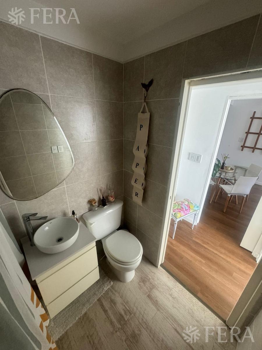 Venta Impecable Departamento de 2 Ambientes en Agronomía 3