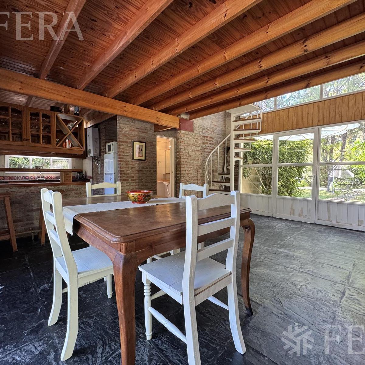 Venta de Casa 3 Ambientes con Jardin en Country El Carmen Hudson 1