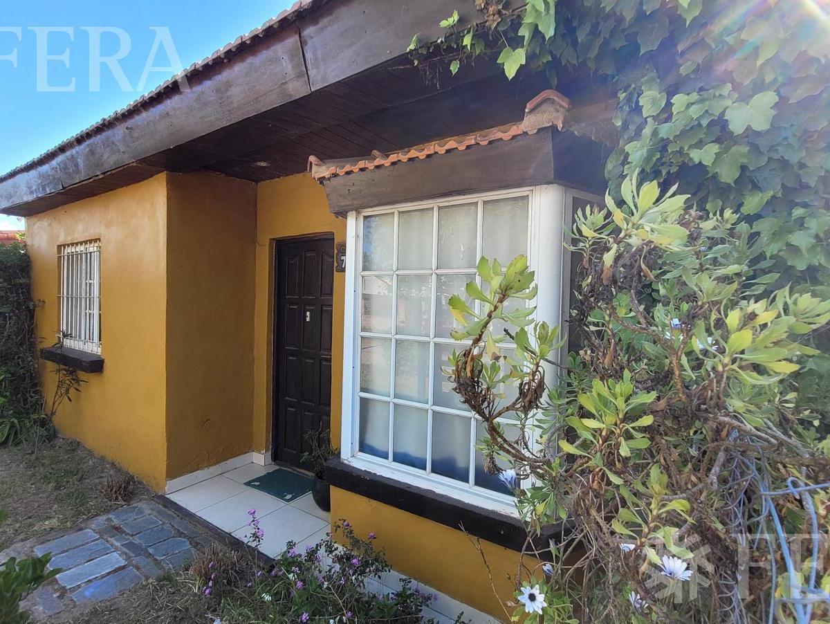 Venta de Casa 4 Ambientes en Mar del Tuyu 1