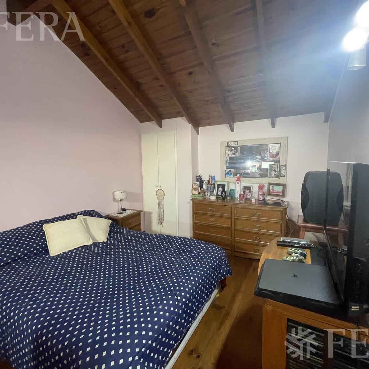 Venta departamento 3 ambientes con balcón en Avellaneda (31875)