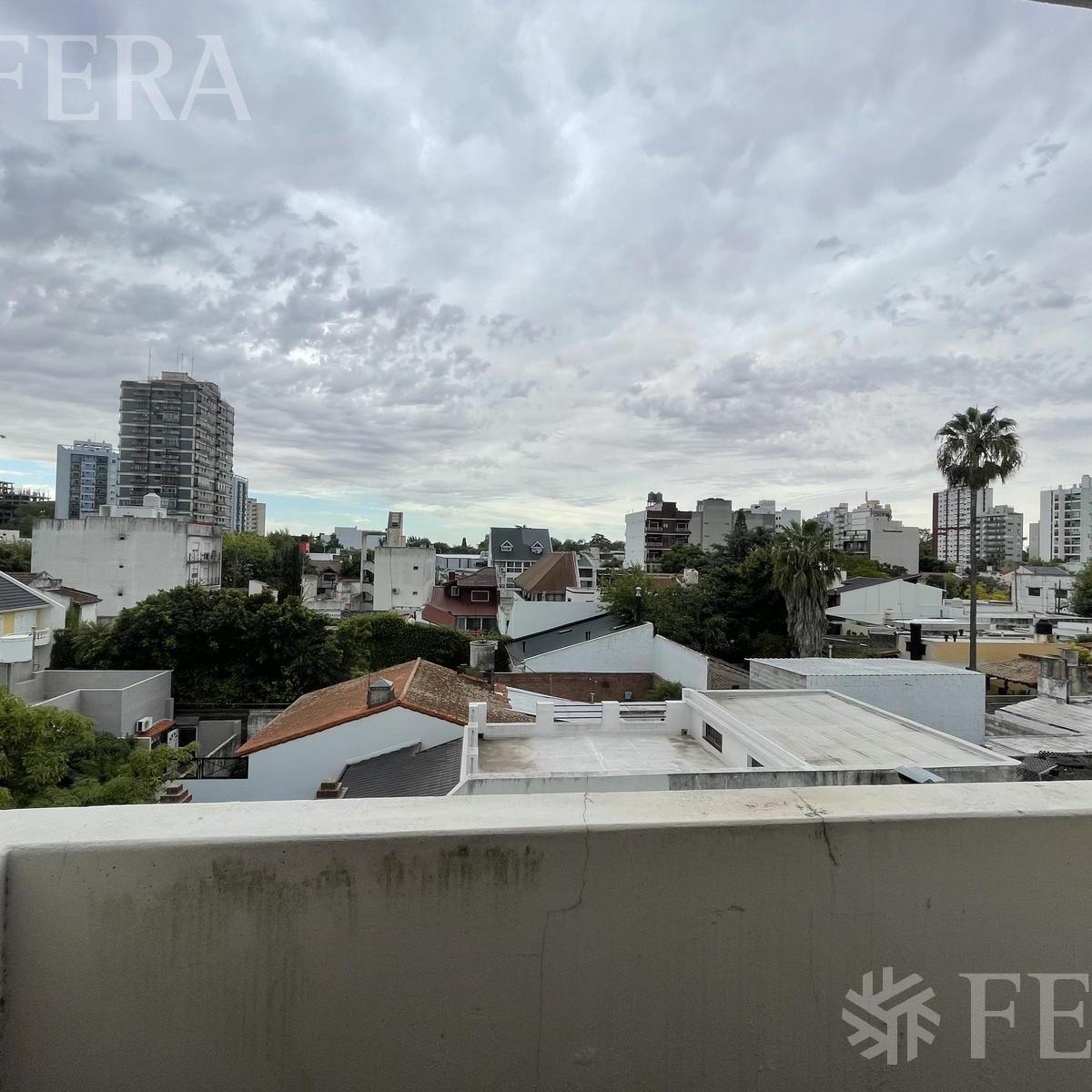 Venta departamento 2 ambientes con balcón en Wilde