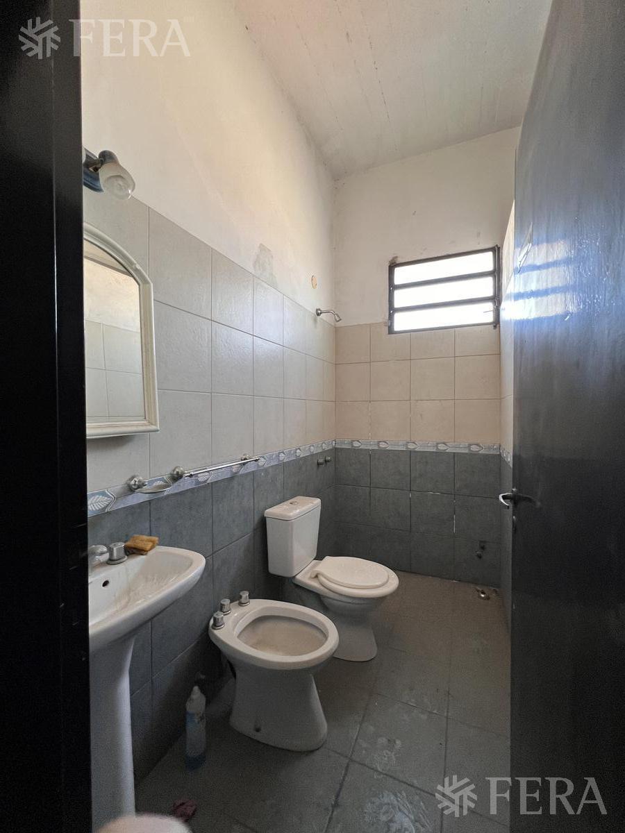 Venta Galpón en Crucesita 5