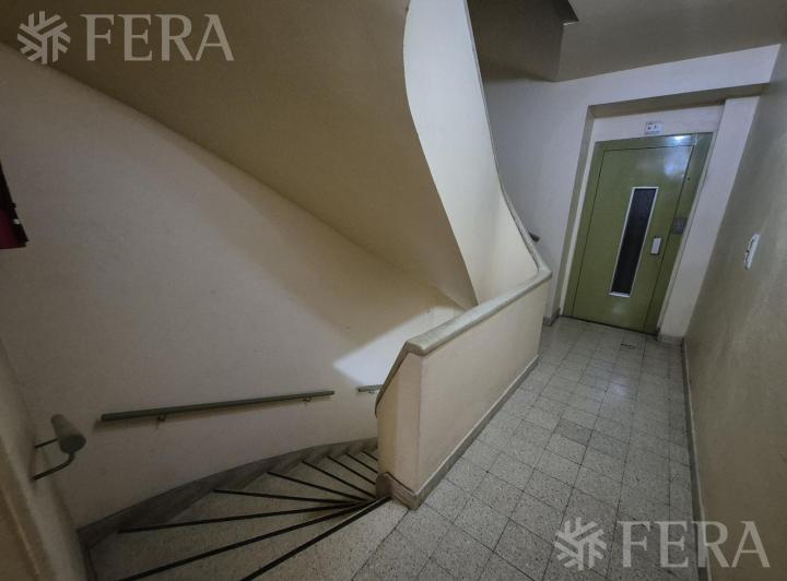Venta departamento 2 ambientes en Avellaneda 4