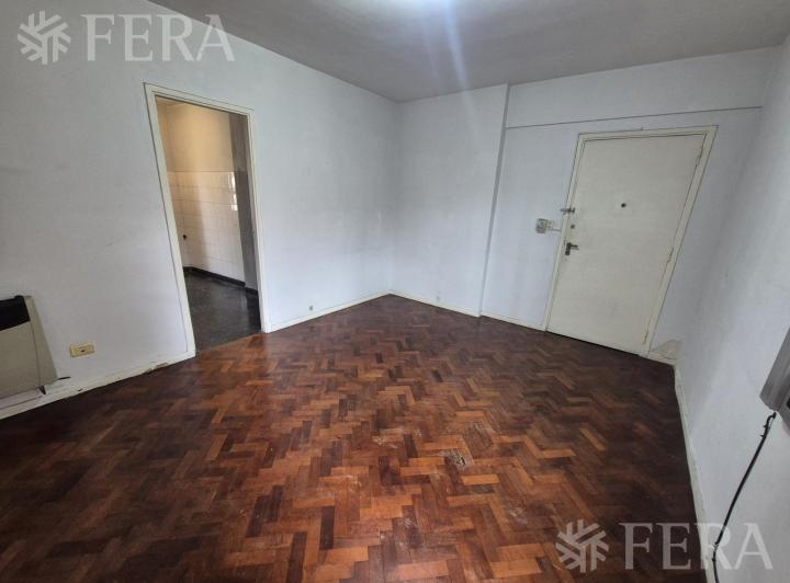 Venta departamento 2 ambientes en Avellaneda 5