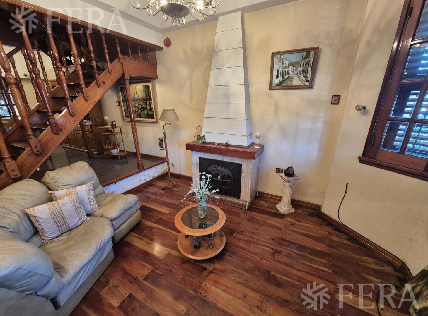 Venta PH 4 ambientes con cochera en Wilde
