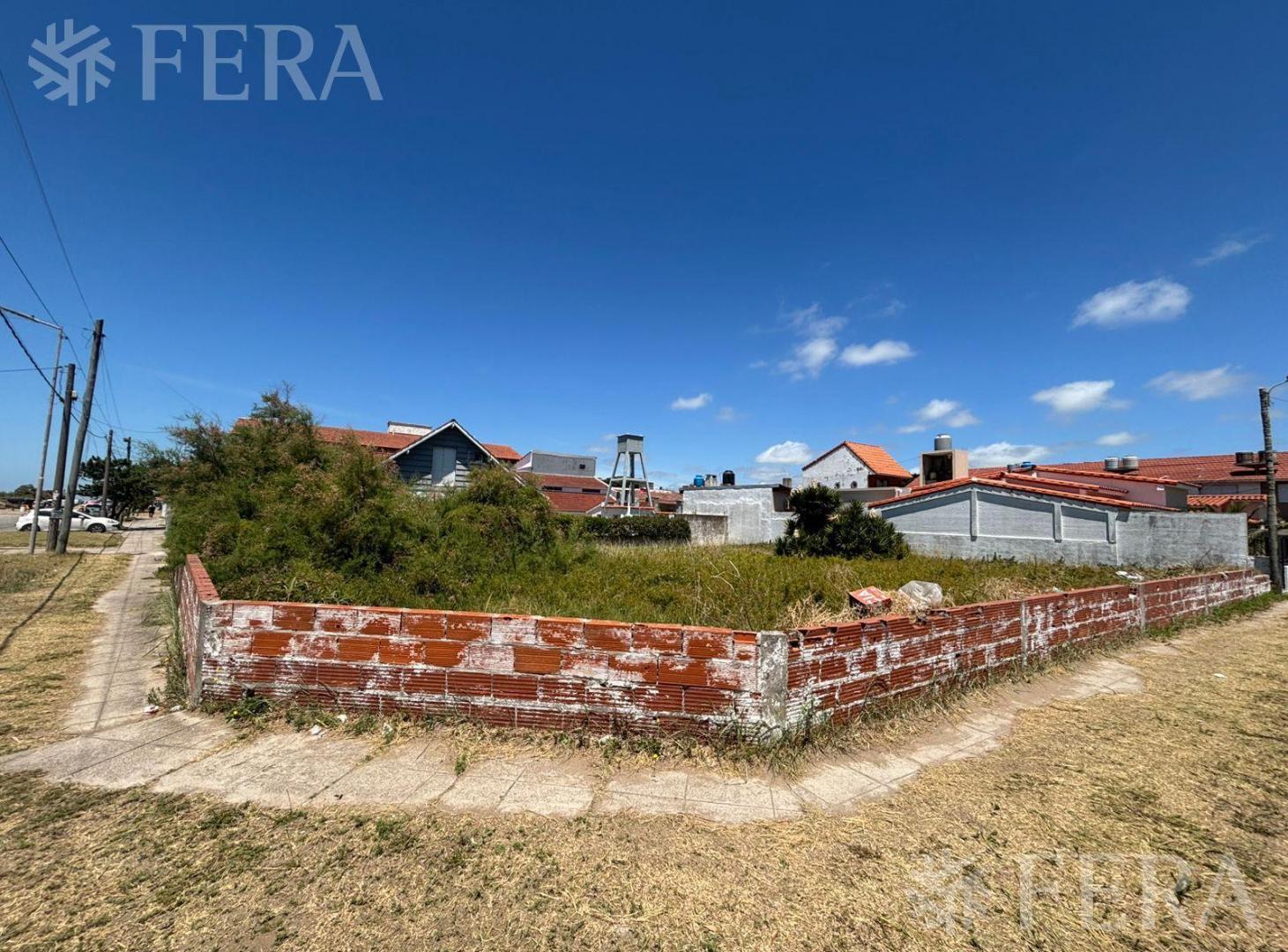 Venta de terreno de 524 m2 en Santa Teresita