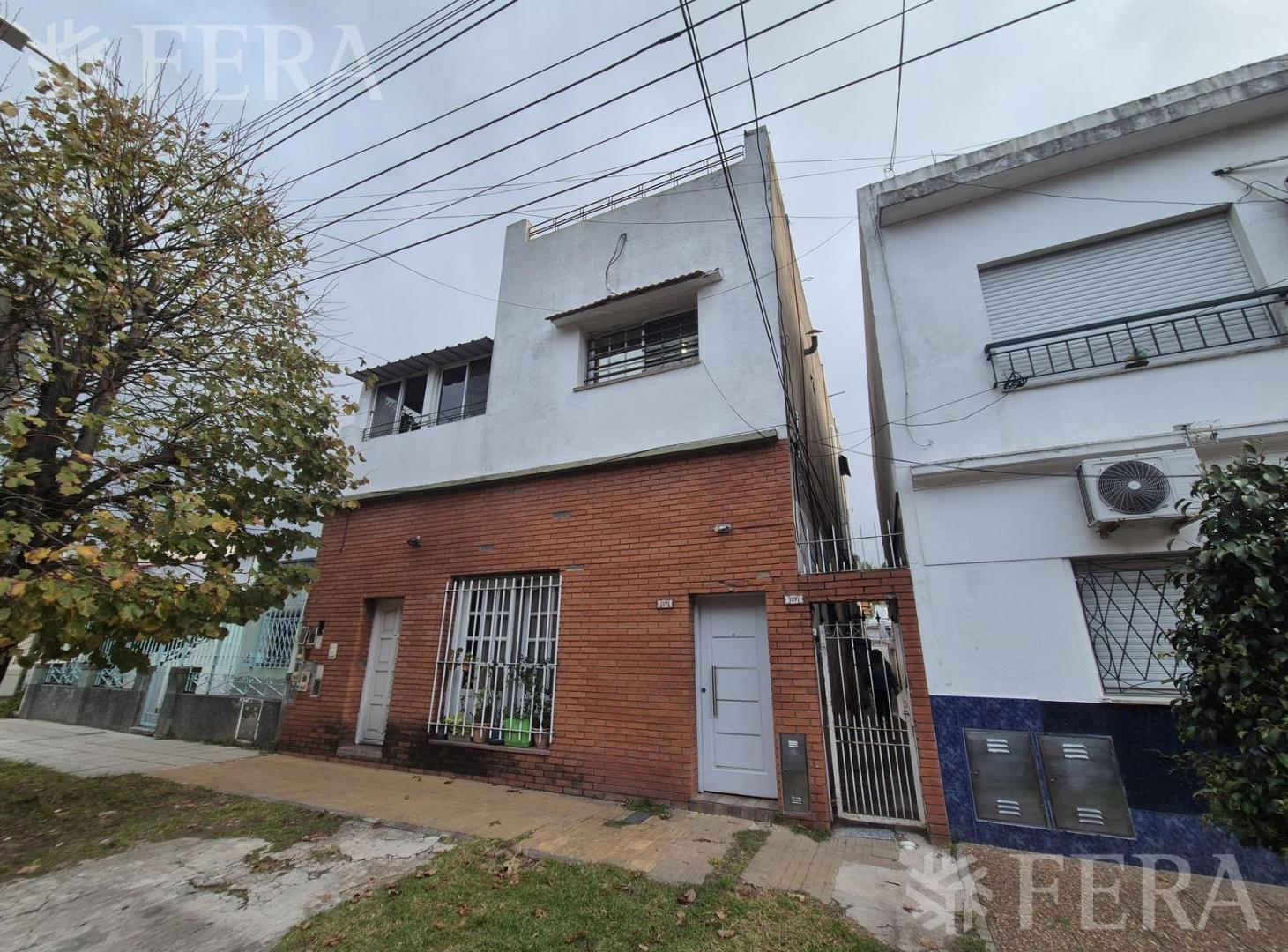 Venta de PH 4 ambientes en Wilde