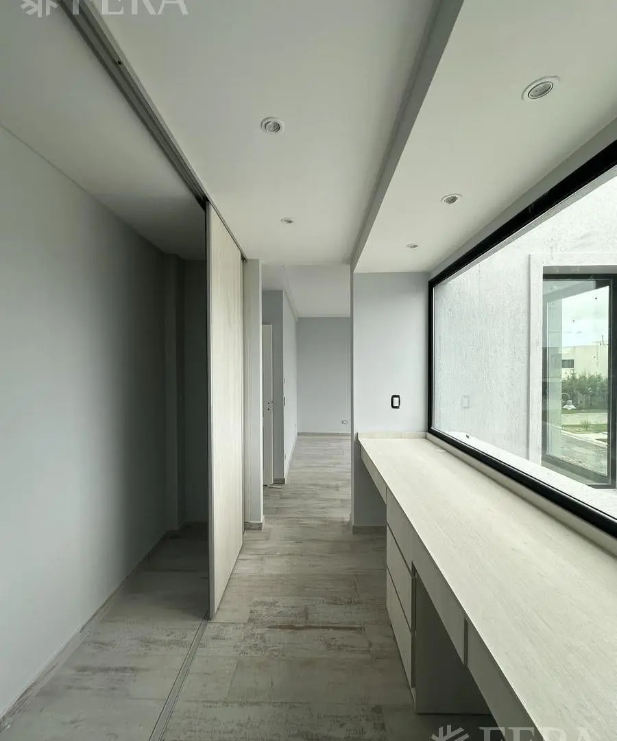 Venta casa 4 ambientes con piscina en Barrio Las Golondrinas - Hudson 4