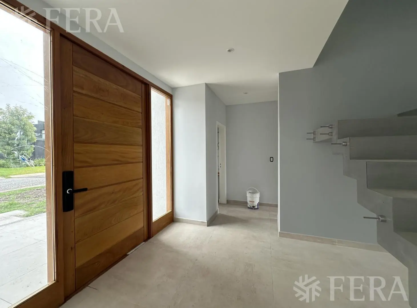 Venta casa 4 ambientes con piscina en Barrio Las Golondrinas - Hudson 1