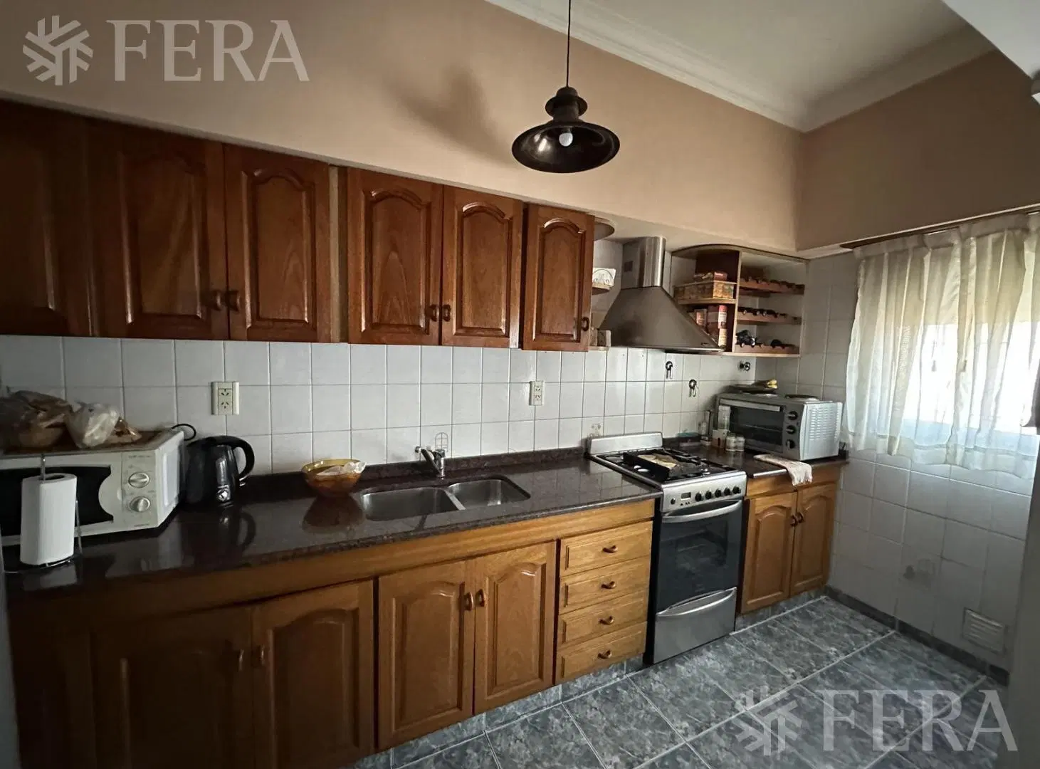 Venta PH 3 ambientes con terraza en Wilde 3