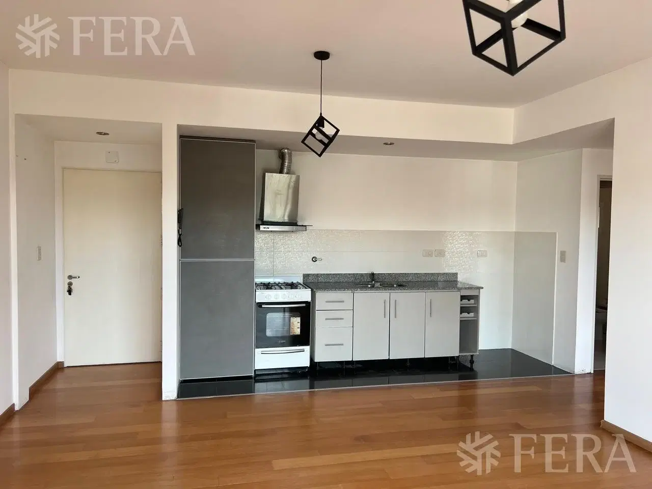 Venta departamento 2 ambientes con balcón y cochera en Wilde 5