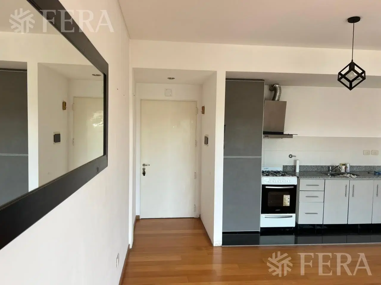 Venta departamento 2 ambientes con balcón y cochera en Wilde 2