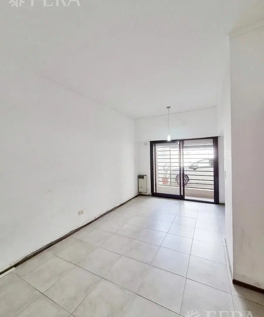 Venta departamento 3 ambientes en Wilde 4