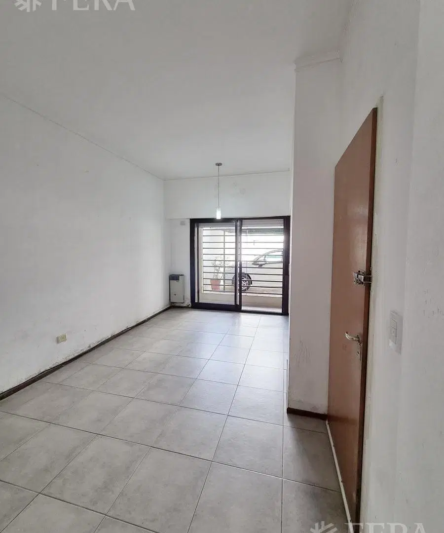 Venta departamento 3 ambientes en Wilde 5