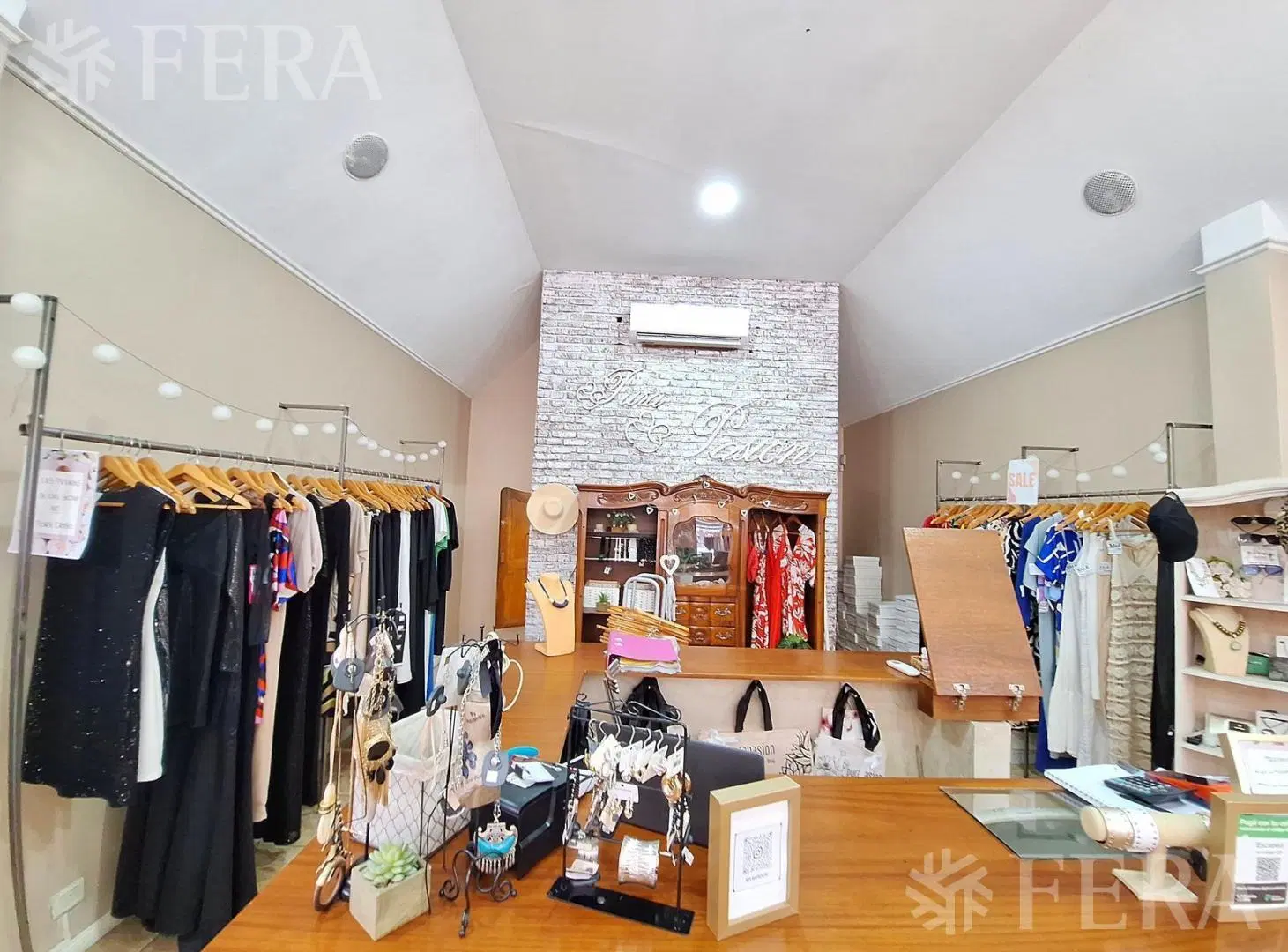 Venta local en el centro de Wilde 5
