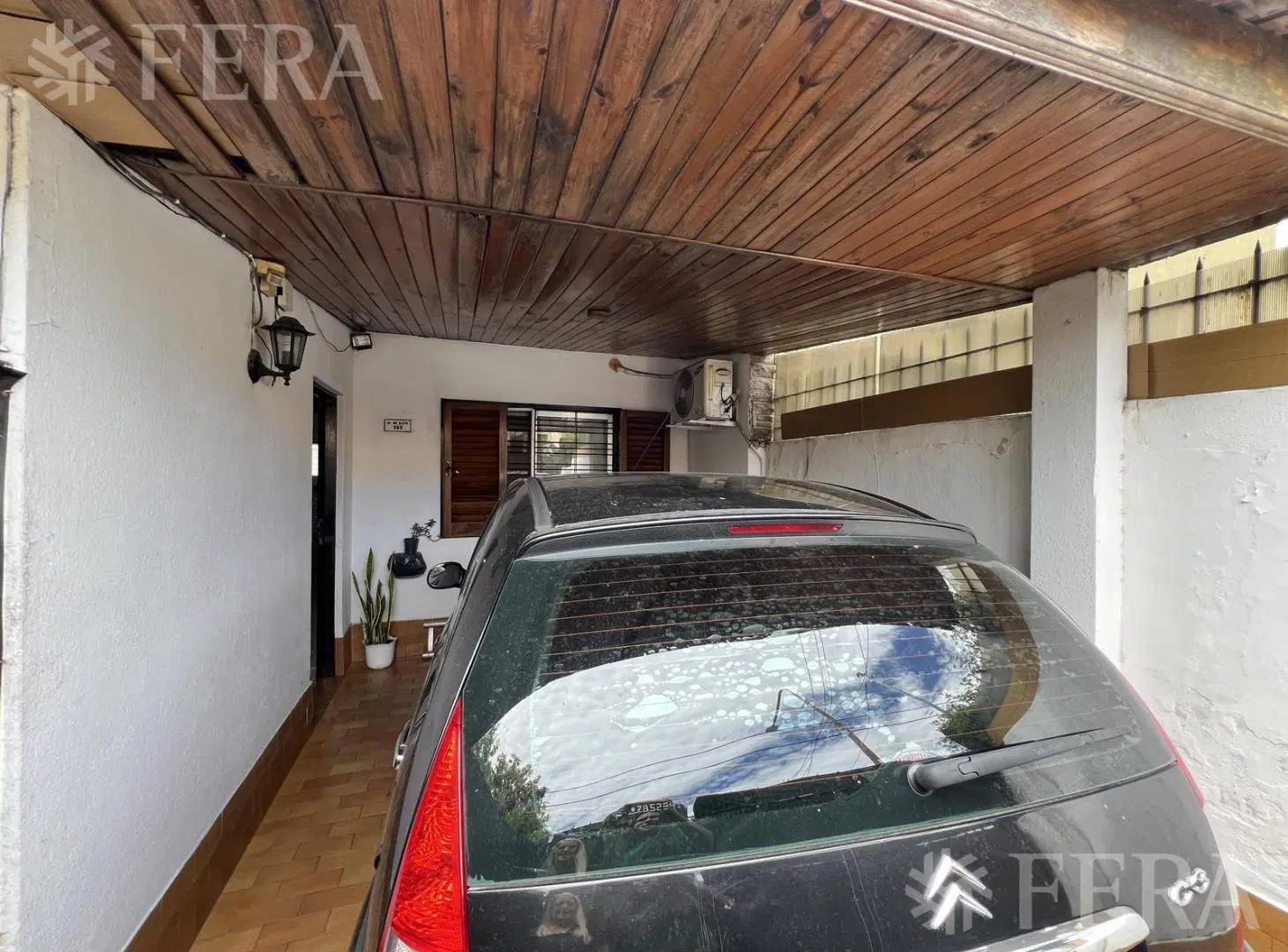 Venta PH 3 ambientes con cochera y patio en Quilmes 4
