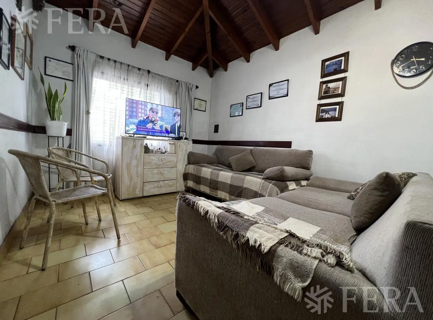 Venta PH 3 ambientes con cochera y patio en Quilmes 5