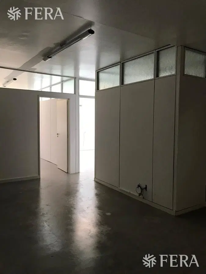 Alquiler de Oficina 4 AMB O MÁS en Retiro 2