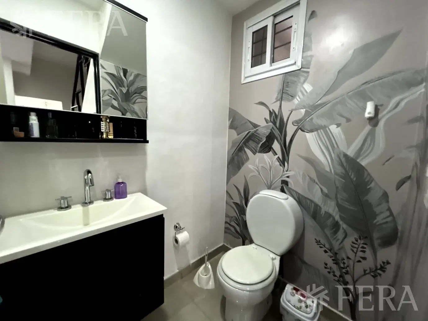 Venta casa 4 ambientes con cochera y patio en Wilde 2