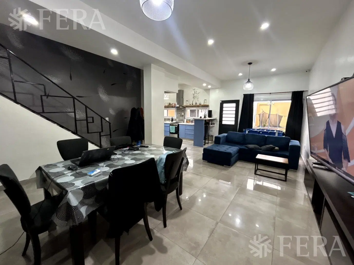Venta casa 4 ambientes con cochera y patio en Wilde 3