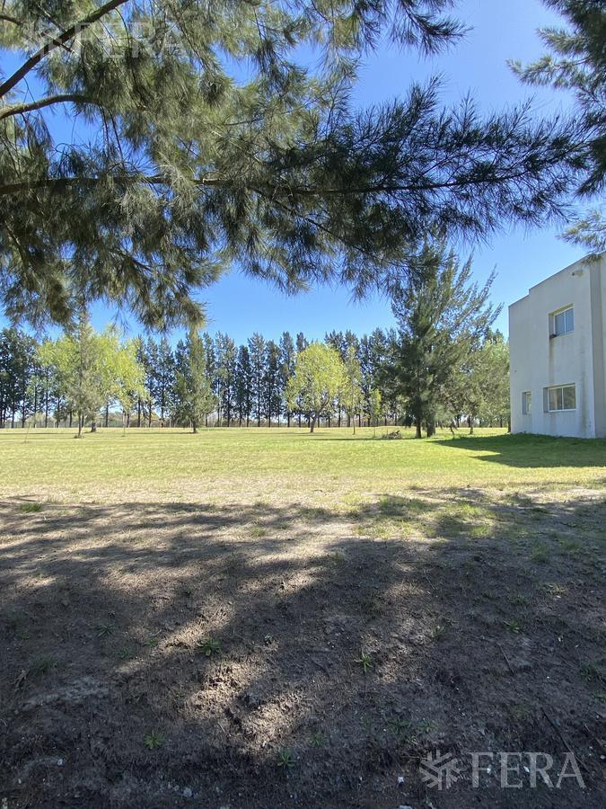 Venta de terreno en Club Miralagos 2