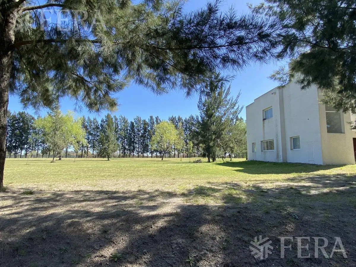 Venta de terreno en Club Miralagos 2 2