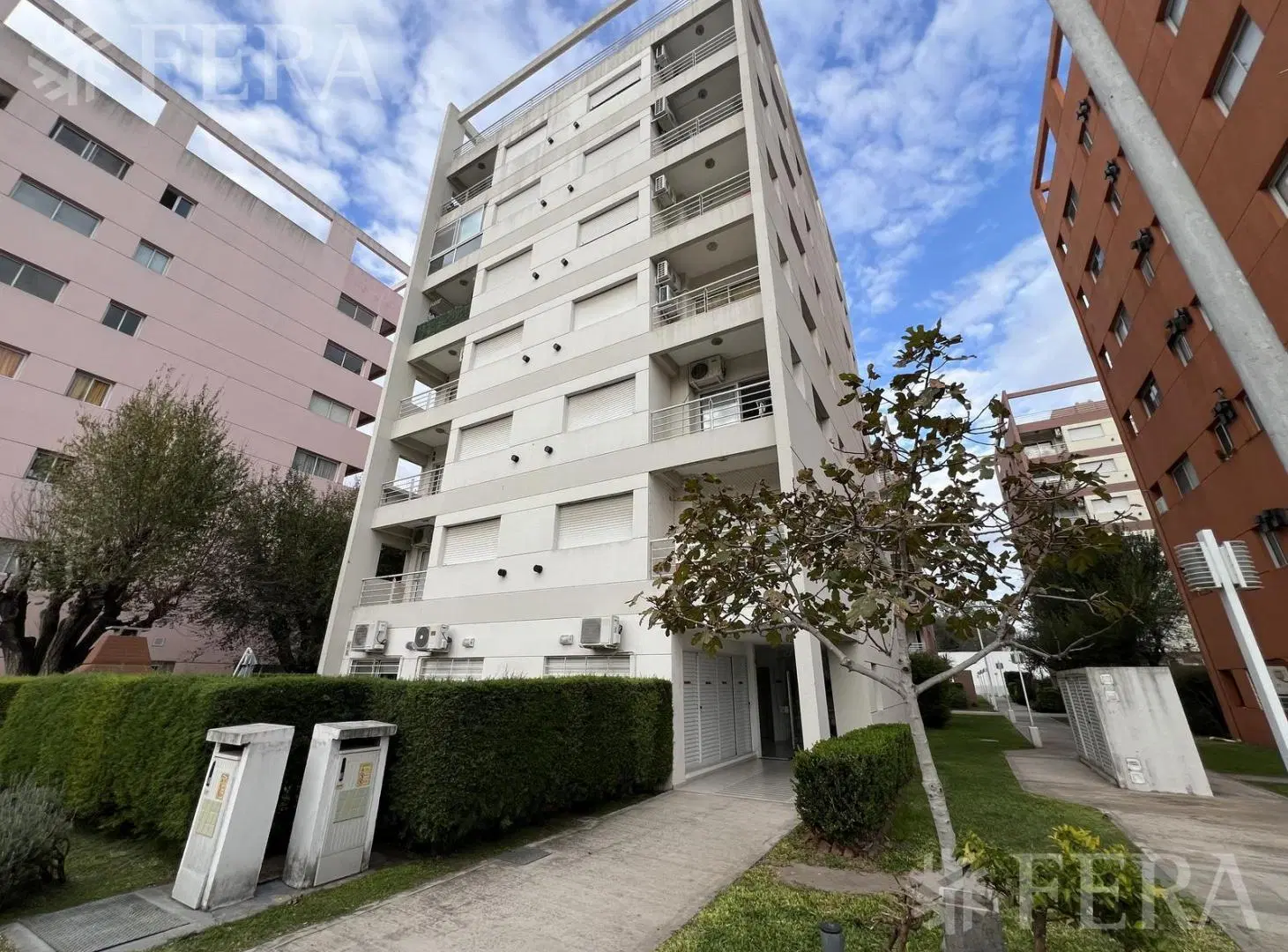Venta de Departamento 2 ambientes con balcón en el Pinar de Wilde 2