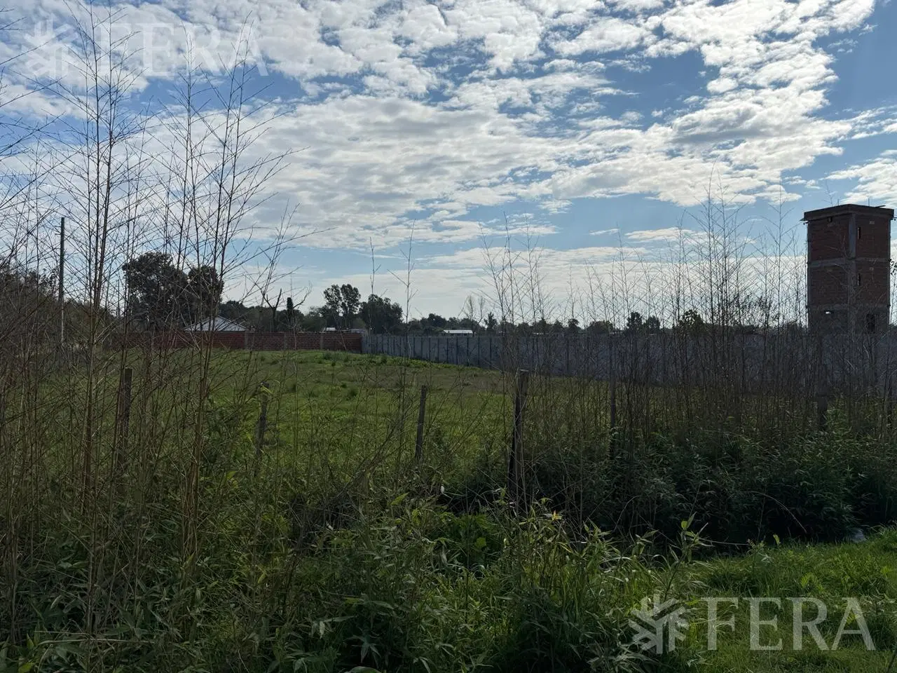 Venta Lote de 1790m2 en El Pato 4